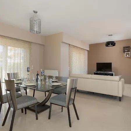 La Maisonette - 4 Bedroom Near The *