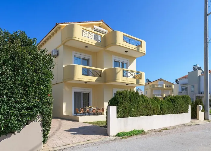 Vila La Maisonette - 4 Bedroom Near The Ialysos (Rhodes)