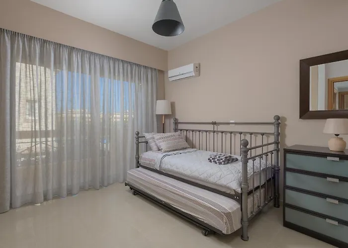 La Maisonette - 4 Bedroom Near The Vila Ialysos (Rhodes)