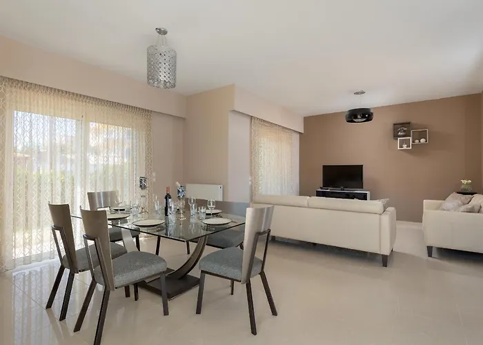 La Maisonette - 4 Bedroom Near The *